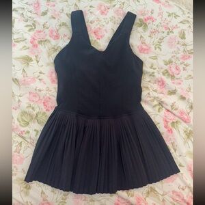 Lululemon Black Tank with frill bottom